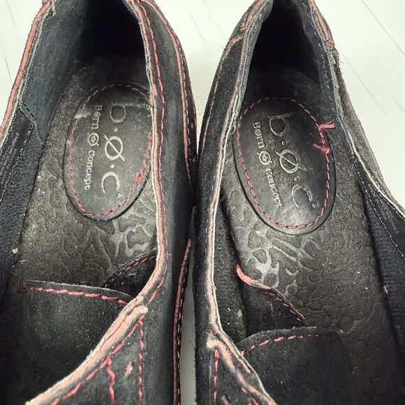 Black and Red Women's Oxford Shoes - Picture 10 of 13